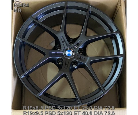 Replica BMW (B5484) 8x18 5x112 ET30 DIA66.6 (satin black)