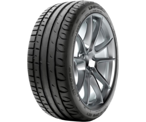 Kormoran UHP 225/45 R17 94V XL Kormoran UHP 225/45 R17 94V XL