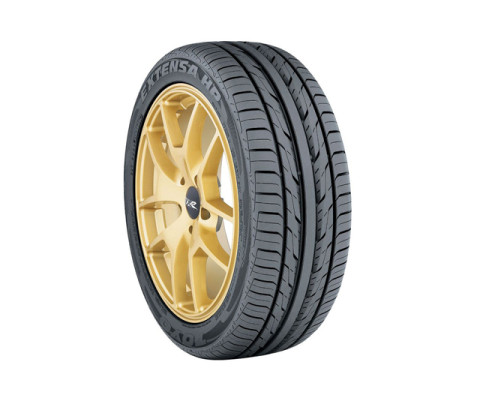 Toyo Extensa HP 215/35 R18