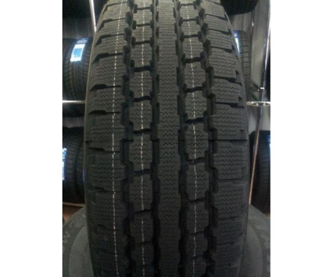Triangle TR737 195/70 R15C 104/102Q Triangle TR737 195/70 R15C 104/102Q