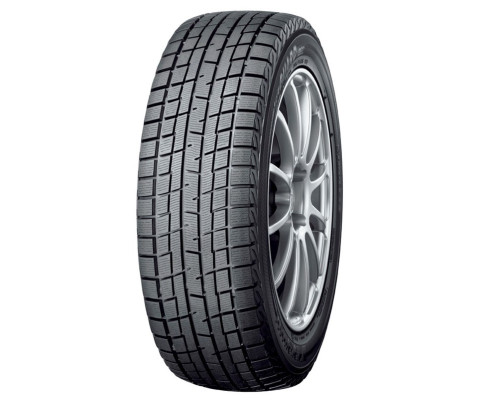 Yokohama Ice Guard IG30 245/40 R20 95Q Yokohama Ice Guard IG30 245/40 R20 95Q